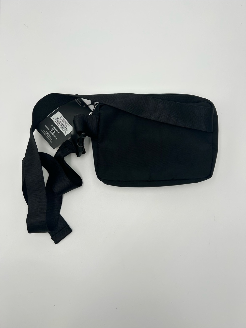 Baggallini Black Compact Sling Belt Crossbody Bag - Picture 2 of 5
